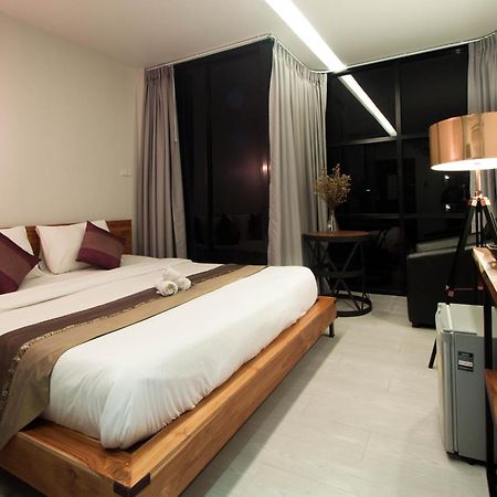 3 Laan House Hotel Csiangmaj Kültér fotó