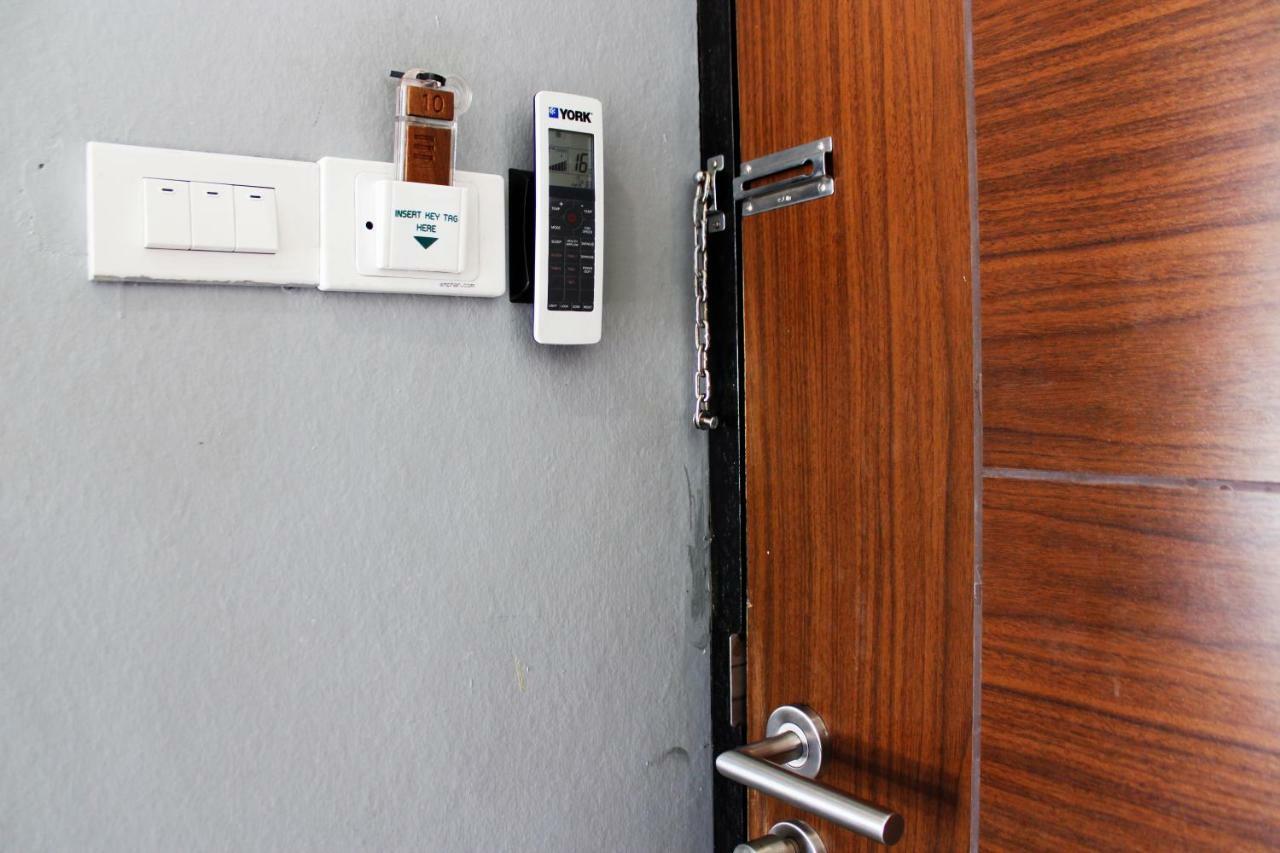 3 Laan House Hotel Csiangmaj Kültér fotó