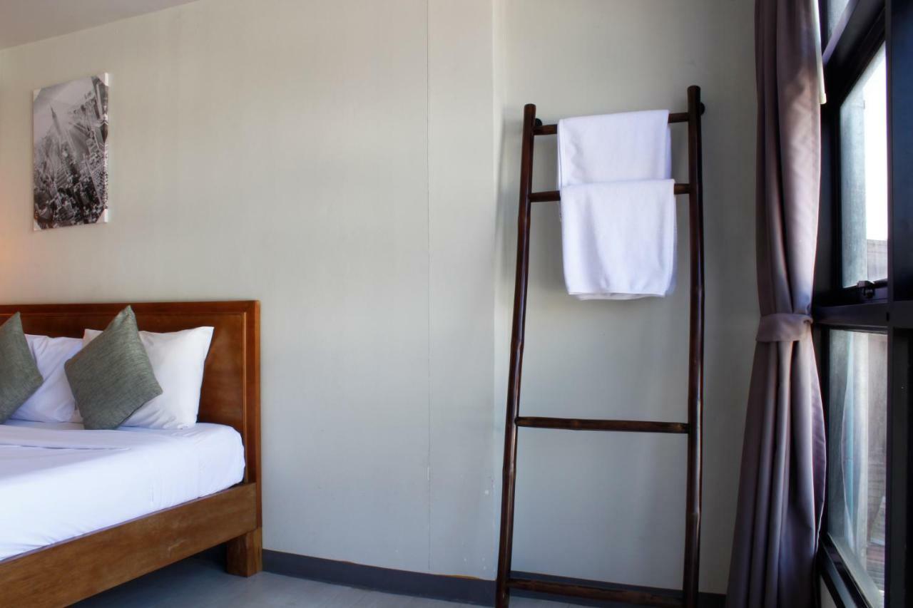 3 Laan House Hotel Csiangmaj Kültér fotó