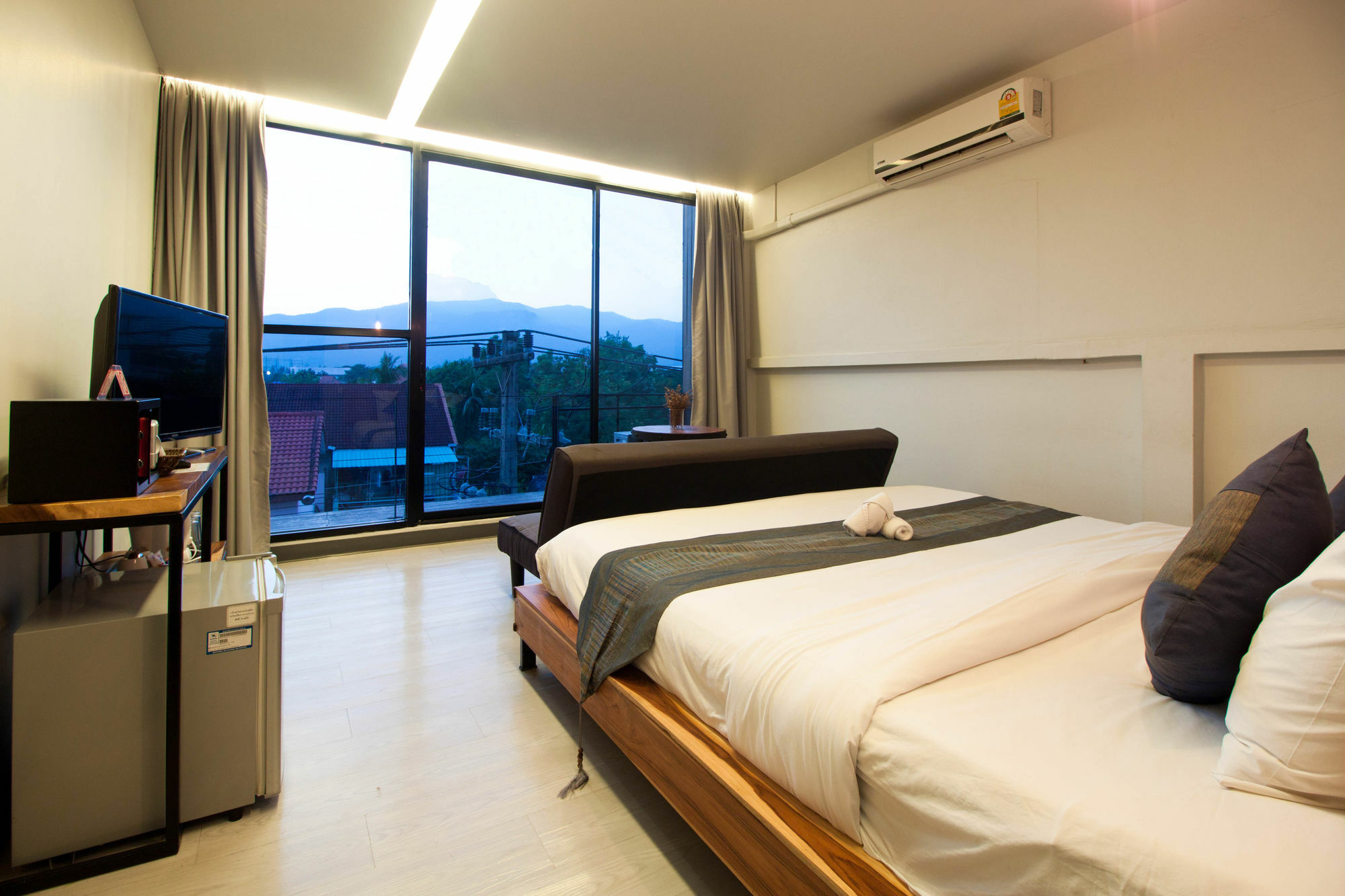 3 Laan House Hotel Csiangmaj Kültér fotó